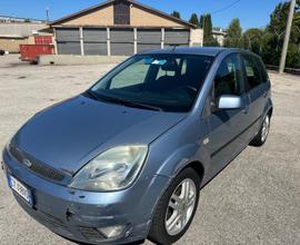 FORD Fiesta anno 2005 benzina/GPL neopatentati