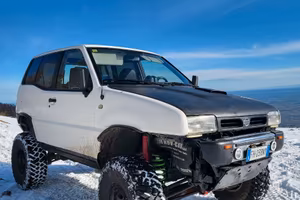 Nissan terrano con ponti patrol