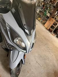 Scooter kimco xcityng 400 i abs