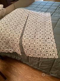 Tessuti in pizzo macramè per tende o runner