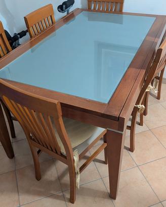 tavolo cucina sala più sei sedie