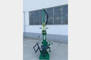 Spaccalegna verticale SPCL 14 PTO - OMA