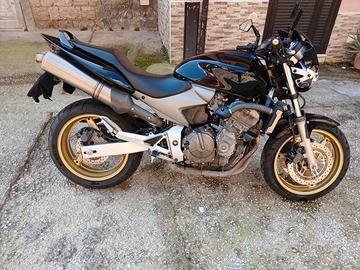 Honda hornet 600