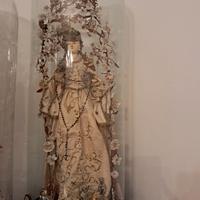 campana antica con la Madonna immacolata 