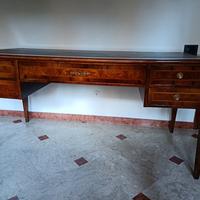 Scrivania e poltrona direzionali 