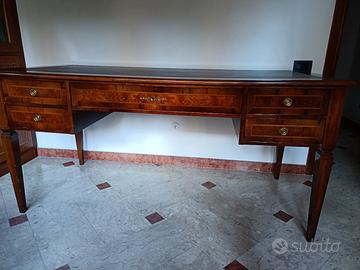 Scrivania e poltrona direzionali 