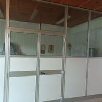 vetrata vetro-alluminio 5200+1000x3080mm con porta