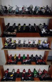 Modellini moto e vespe