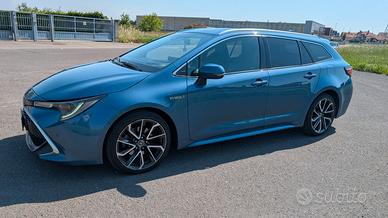 Toyota Corolla Touring Sports Allestimento Lounge