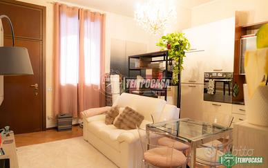 Bilocale con spazio esterno e locale hobby ad Albi