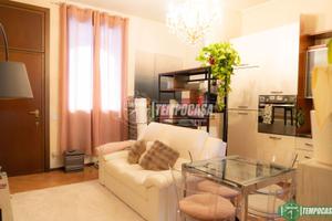 Bilocale con spazio esterno e locale hobby ad Albi