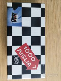 Pezzo da collezione automobile  bandiera a scacchi