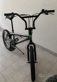 Bicicletta BMX