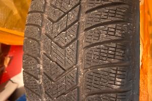 Gomme invernali Pirelli