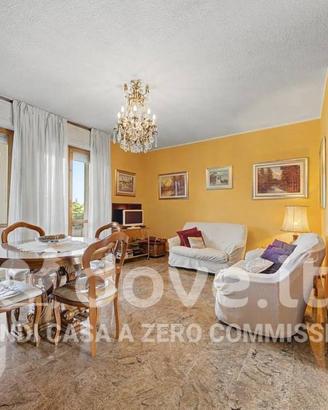 Appartamento di 100 m² con 3 locali a Segrate