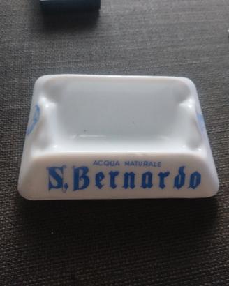 posacenere acqua san bernardo anni 70 made in Ital