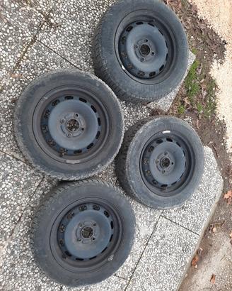 Ford Fiesta cerchi in acciaio/ferro 