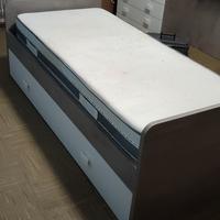Letto con cassetto per secondo letto 