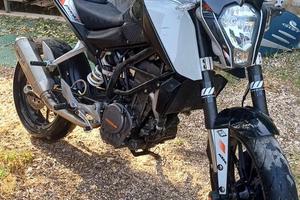 Ktm duke 125