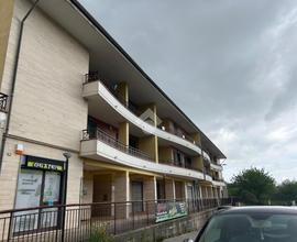 4 LOCALI A CONTRADA