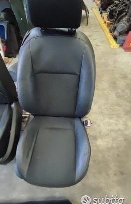 Sedili - interni ford focus cabriolet 2a serie