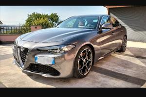 Giulia 2.2 180cv