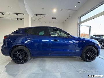 MASERATI - Levante - V6 350 CV AWD Gransport