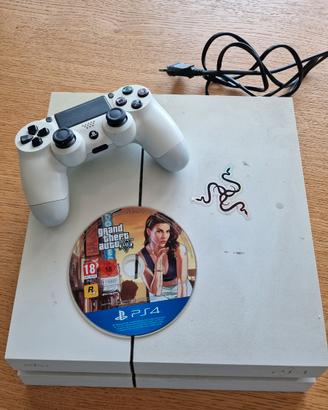 Playstation 4 - Usata