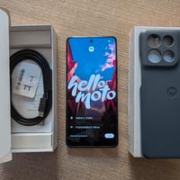 Motorola G86 5G con accessori