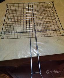 Griglia nuova con piedini per barbecue