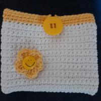 piccola pochette all'uncinetto 