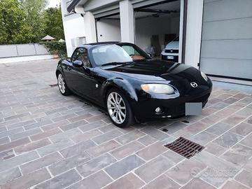Mazda MX-5 Roadster Coupe 2.0L Fire