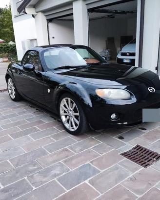 Mazda MX-5 Roadster Coupe 2.0L Fire