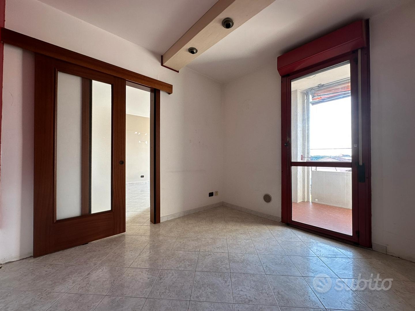 Appartamento 4 locali + box - Vista 3