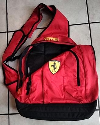 Ferrari zaino