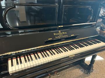 PIANOFORTE "STEINWAY & SONS " DA COLLEZIONE!!!!