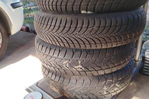 Pneumatici da neve inverrnali