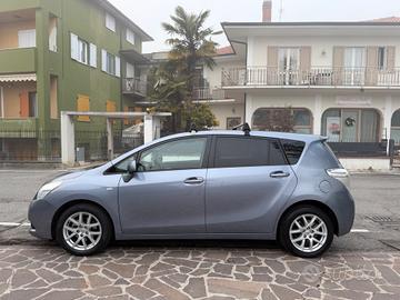 Toyota Verso 2.0 D 7 posti