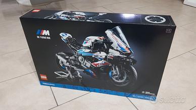 LEGO Technic 42130 - BMW M1000 RR Nuovo