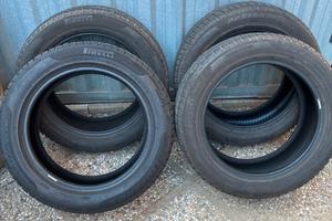 225 55 R18 98 H Pirelli invernali usate