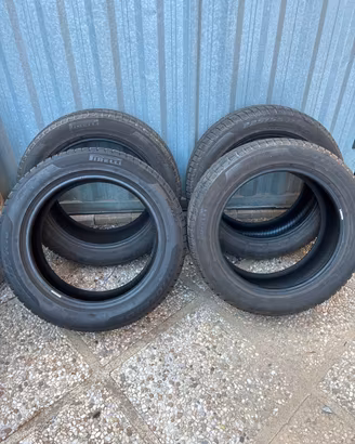 225 55 R18 98 H Pirelli invernali usate