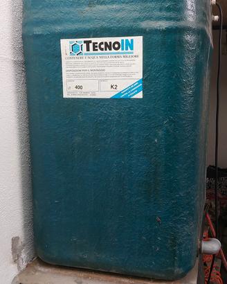 serbatoio per liquidi in vetroresina