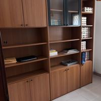 Libreria in legno massiccio