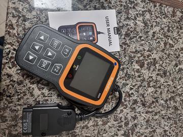 scanner OBD2 da collegare alla centralina auto