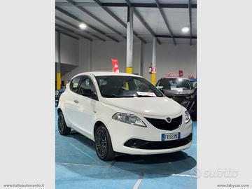 LANCIA Ypsilon 1.2 69 CV 5p. GPL Ecochic Gold