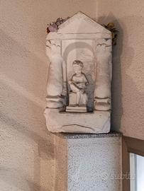 Piccolo tempio con angioletto 