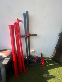 Stazione barra per trazioni e dips