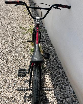 bmx Kink curb