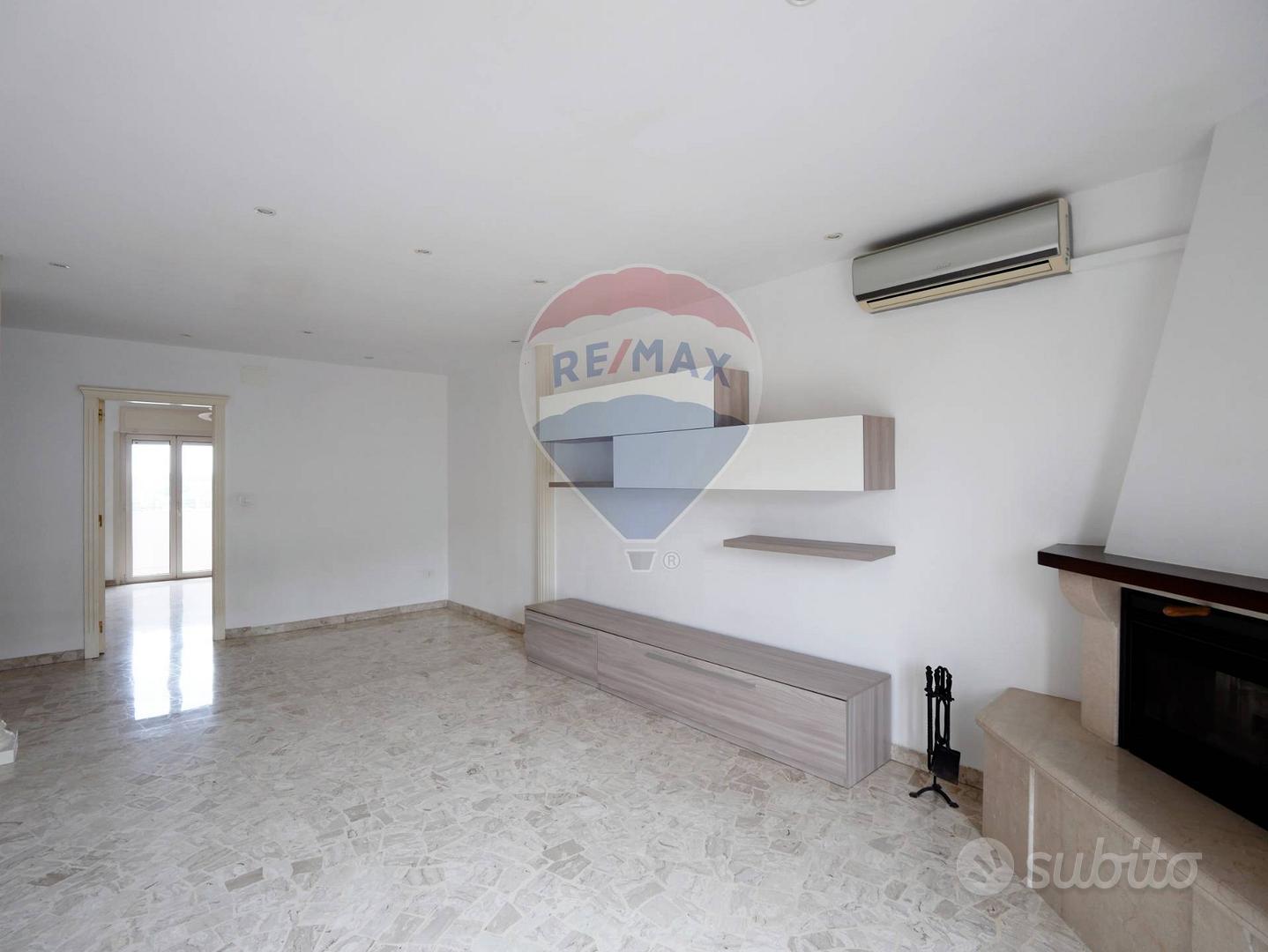 Apartment in Bari, San Nicola, Municipio 1 - Altro