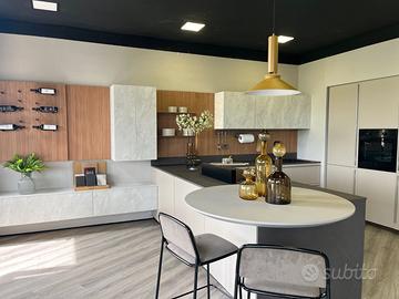 Cucina Febal con living cappa sul piano